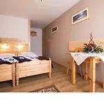 Quarto em Acomodações Particulares Trebunia *