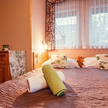 Homestay szállás Trebunia *